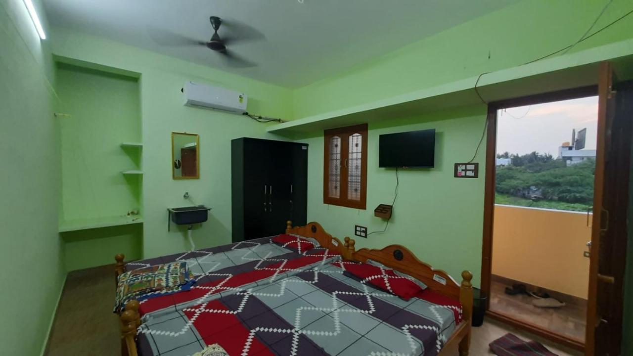 Vikistays Chennai Luaran gambar